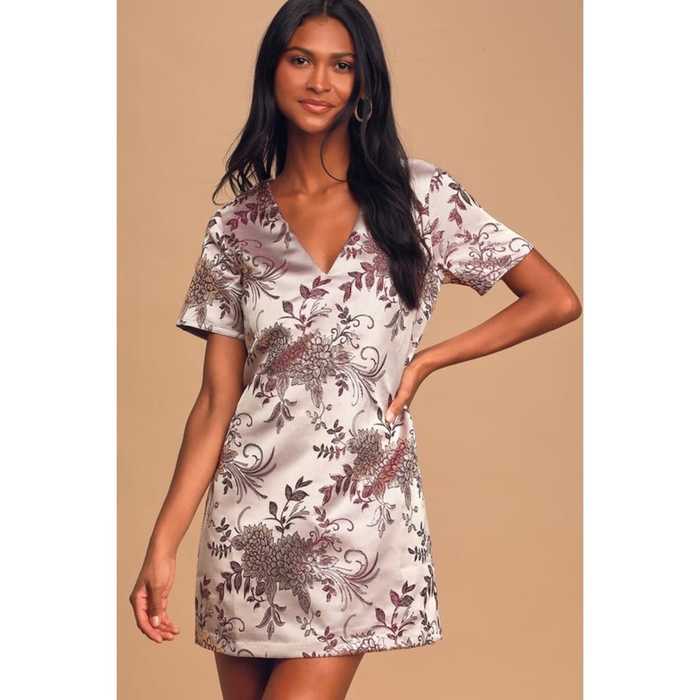 Floral shift dress